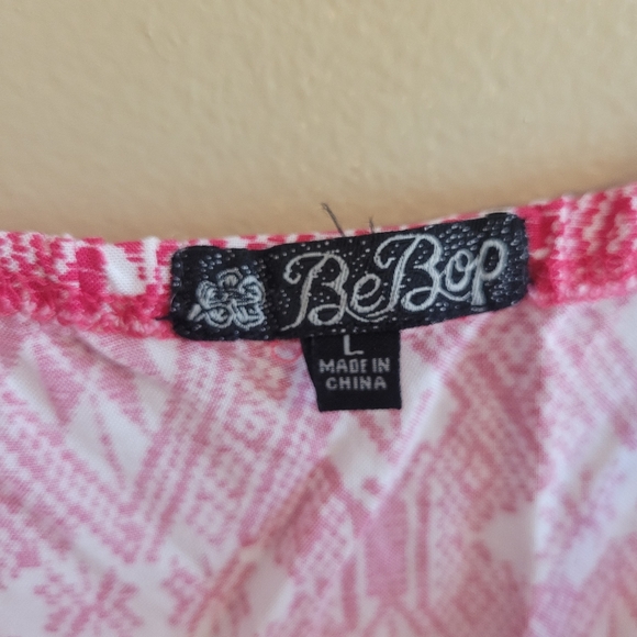 4/$15 SALE Bebop | Aztec Pattern Dress Large EUC Red Pink and White - Picture 9 of 9